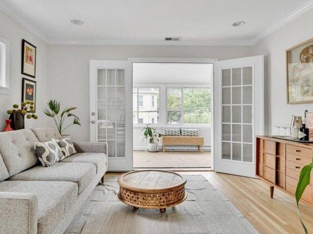 Condo for sale in Belmont, Middlesex County