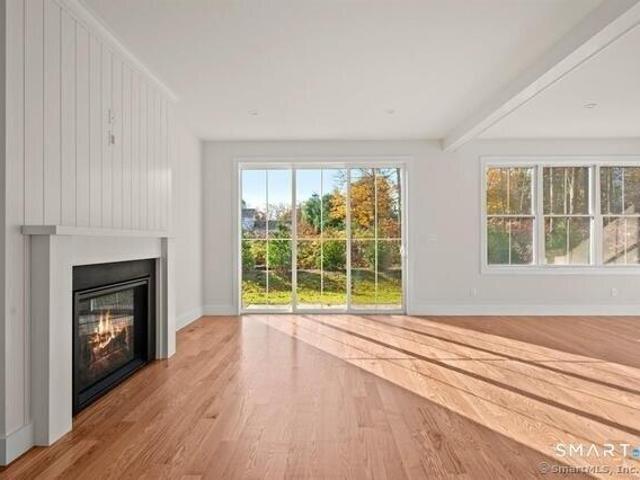 Condo for sale in Palestine, Newtown