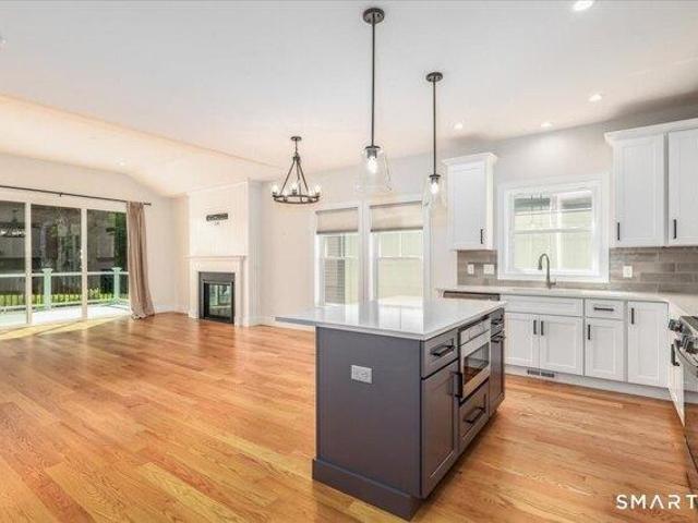 Condo for sale in Stony Hill, Bethel