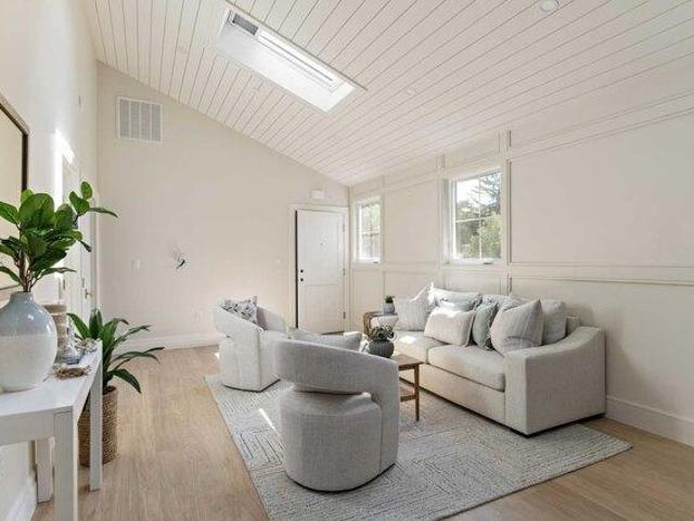 Condo for sale in Beverly, Massachusetts