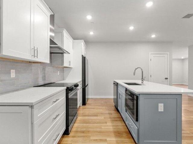 Condo for sale in Boston, Massachusetts