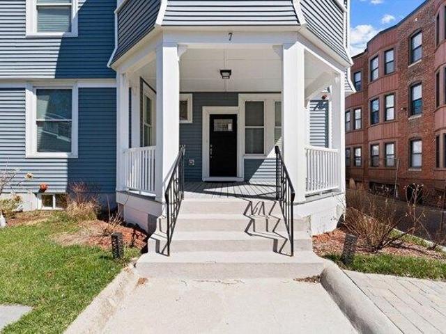 Condo for sale in Boston, Massachusetts