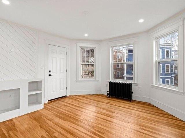 Condo for sale in Boston, Massachusetts