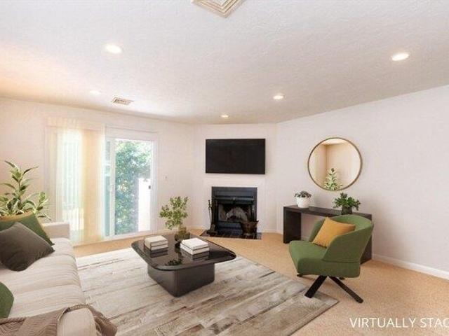 Condo for sale in West Roxbury, Boston