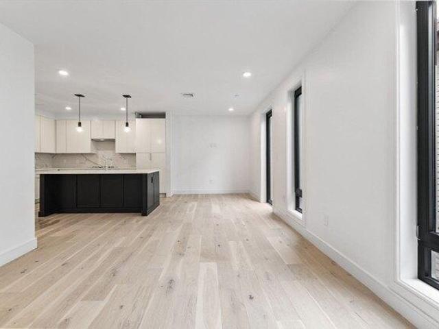Condo for sale in Boston, Massachusetts
