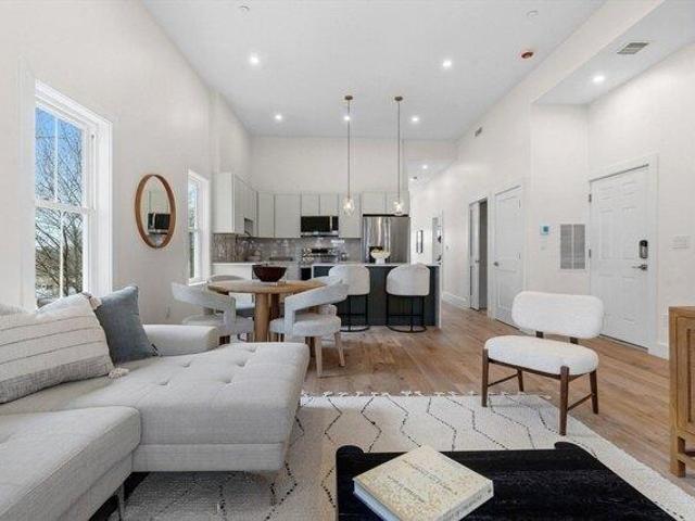 Condo for sale in Boston, Massachusetts