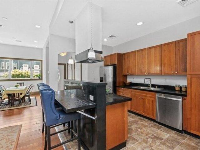 Condo for sale in Boston, Massachusetts
