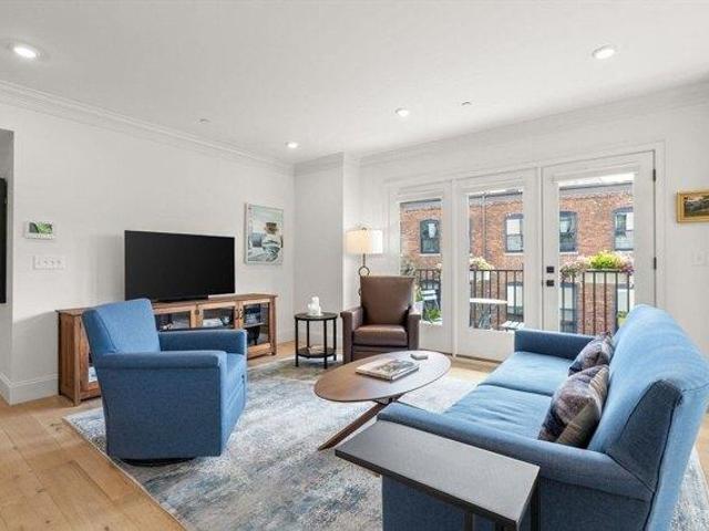 Condo for sale in Boston, Massachusetts