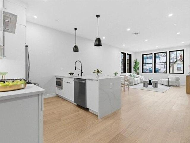 Condo for sale in Boston, Massachusetts