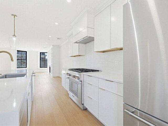 Condo for sale in Boston, Massachusetts