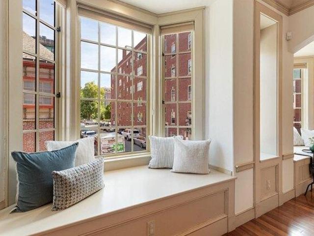 Condo for sale in Boston, Massachusetts
