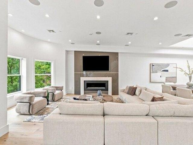 Condo for sale in Boston, Massachusetts
