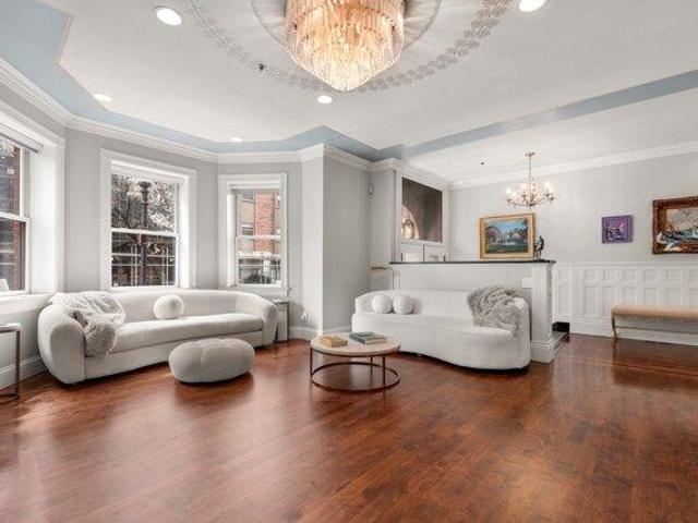 Condo for sale in Boston, Massachusetts
