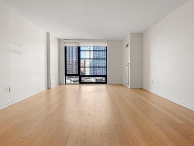 Condo for sale in Financial District, Boston