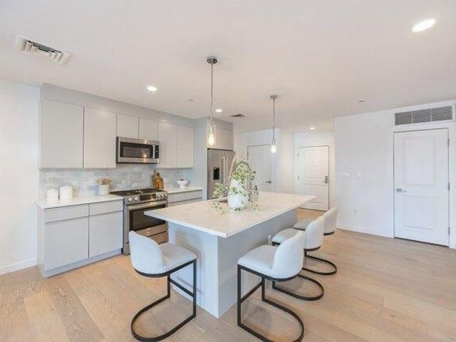 Condo for sale in Boston, Massachusetts