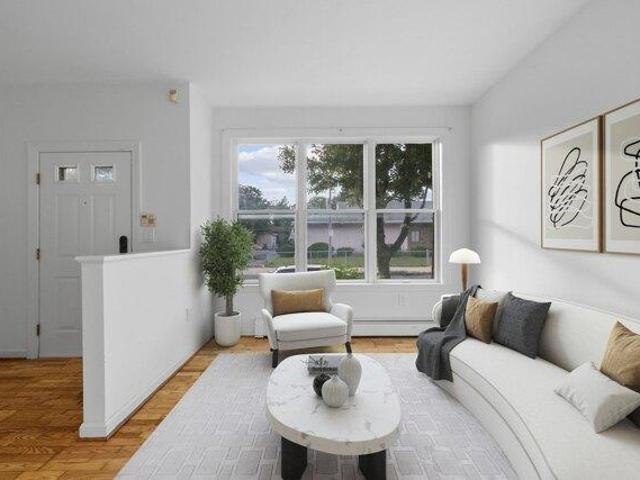 Condo for sale in Roxbury, Boston