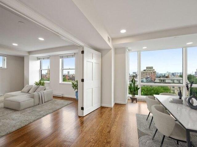 Condo for sale in Back Bay, Boston