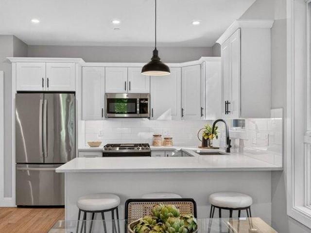Condo for sale in Dorchester Center, Boston