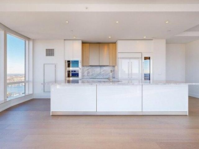Condo for sale in Financial District, Boston