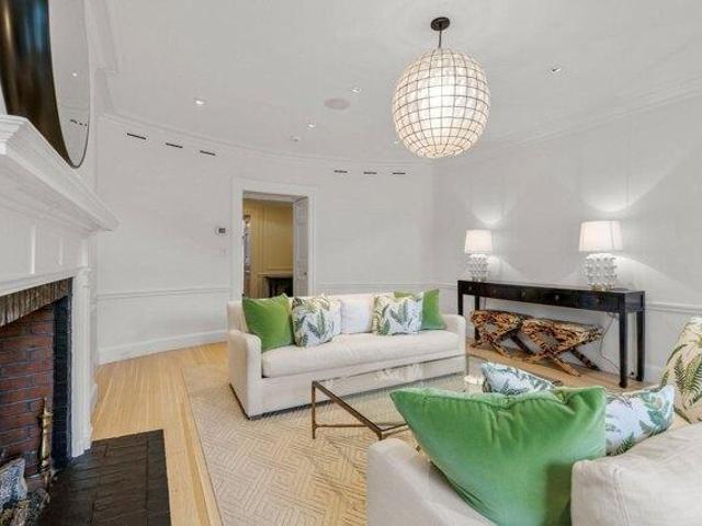 Condo for sale in Beacon Hill, Boston