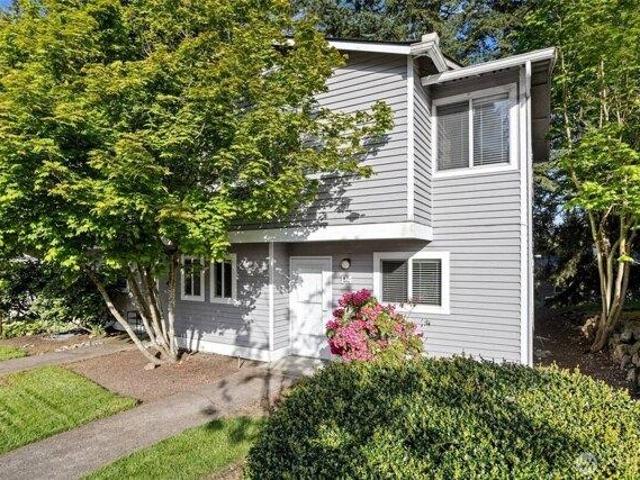 Condo for sale in Bothell