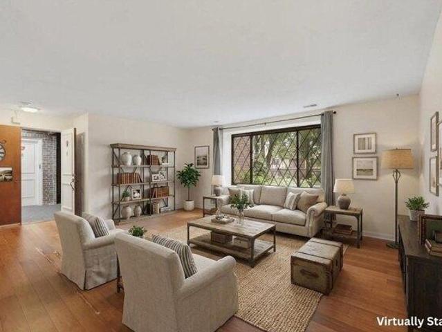 Condo for sale in Braintree, Massachusetts
