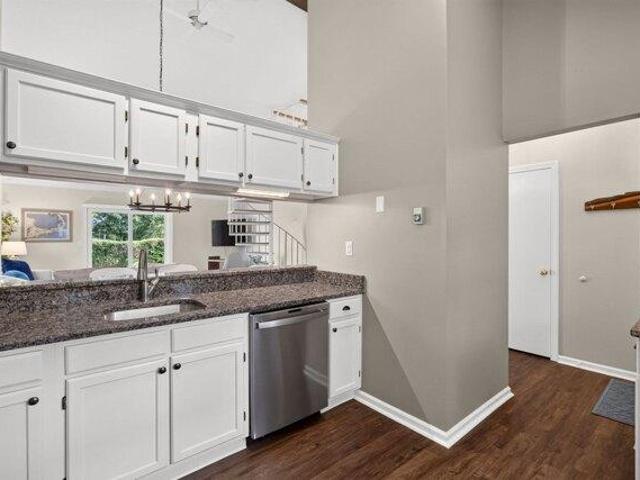 Condo for sale in Howland Village, Brewster