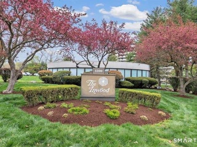 Condo for sale in Bridgeport, Connecticut