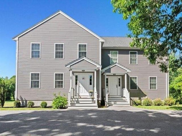 Condo for sale in Bridgewater, Massachusetts