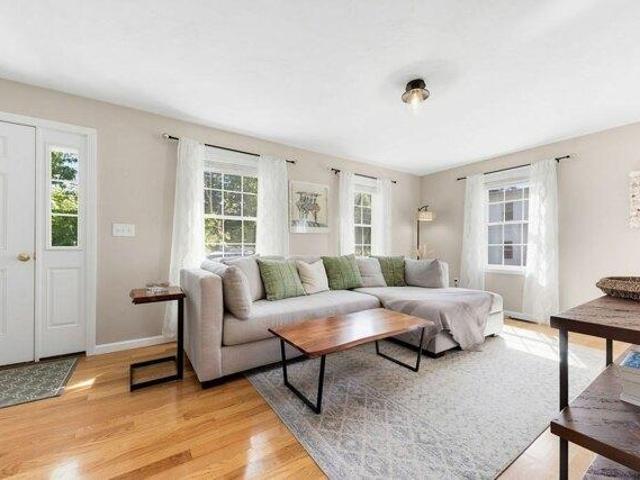 Condo for sale in Bridgewater, Massachusetts