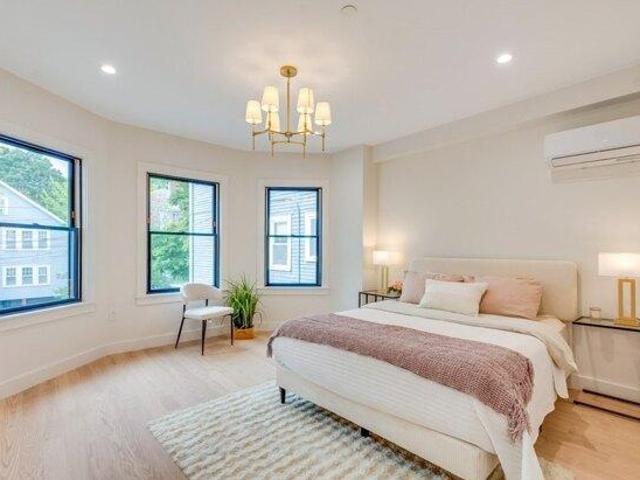 Condo for sale in Brookline, Norfolk County