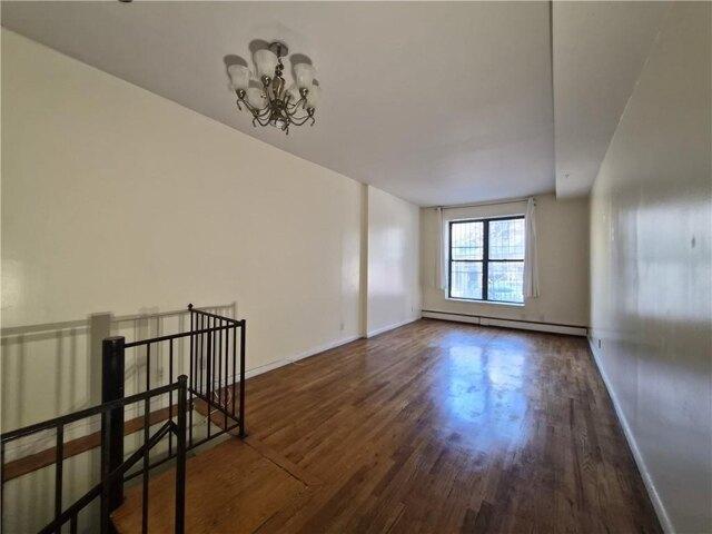 Condo for sale in Arverne, New York