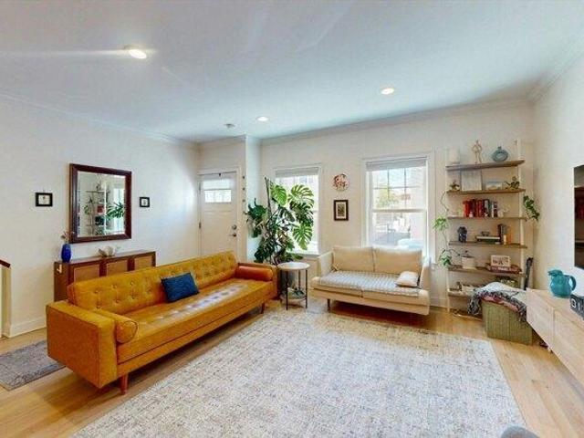 Condo for sale in Cambridge, Massachusetts