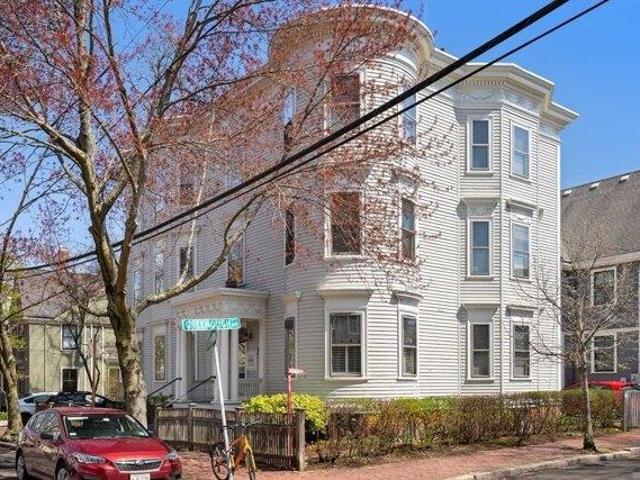 Condo for sale in Cambridge, Massachusetts
