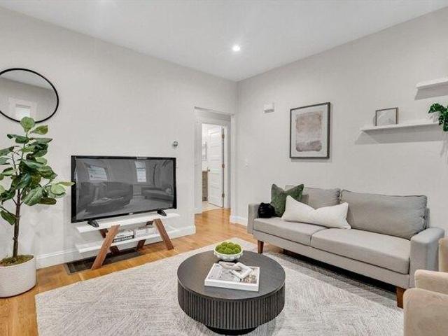 Condo for sale in Cambridge, Massachusetts