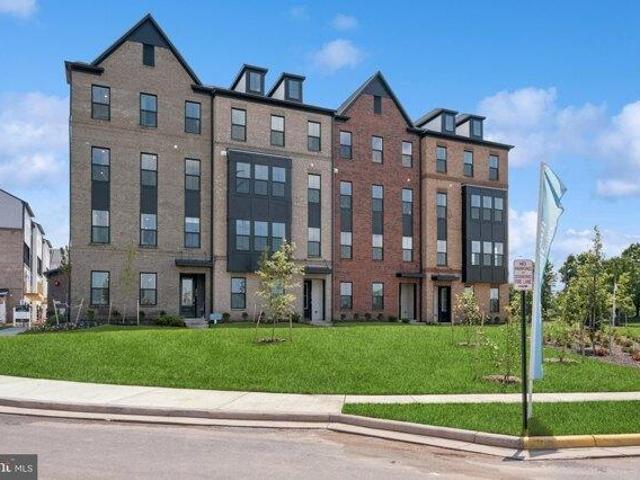 Condo for sale in Virginia