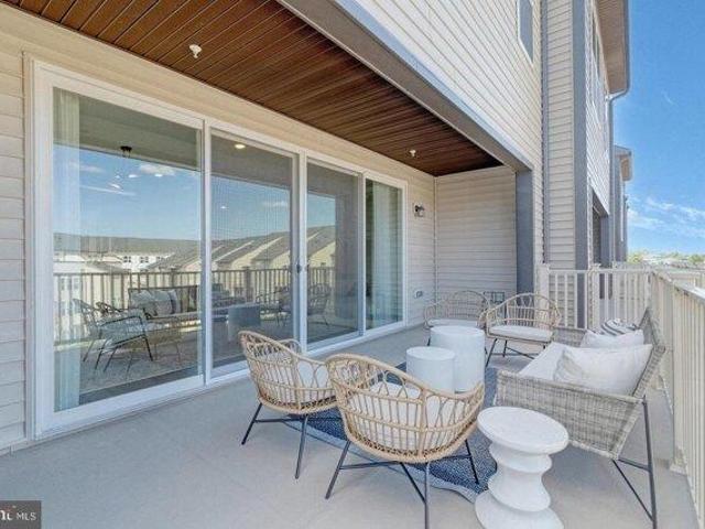 Condo for sale in Virginia