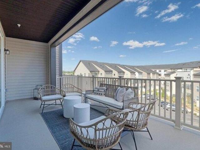 Condo for sale in Virginia