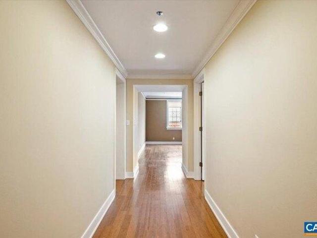 Condo for sale in Virginia