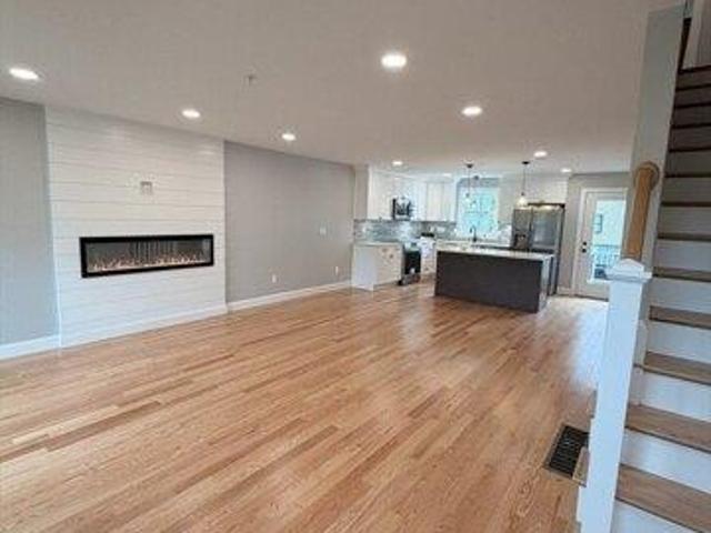 Condo for sale in Chelmsford, Massachusetts