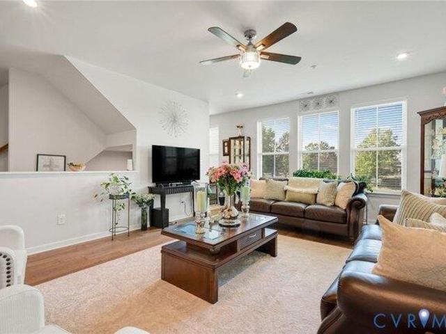 Condo for sale in Virginia