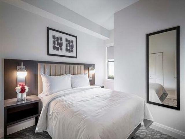 Condo for sale in Four Corners, Florida