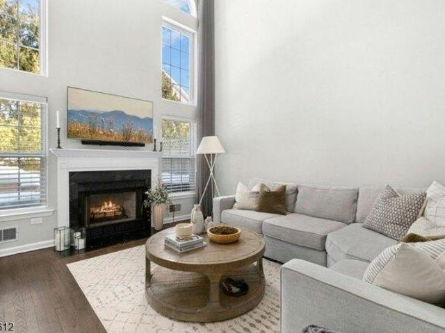 Condo for sale in Clark, New Jersey