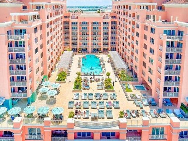 Condo for sale in Clearwater, Florida