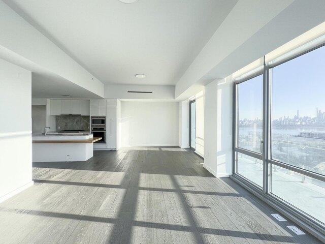 Condo for sale in Cliffside Park, New Jersey