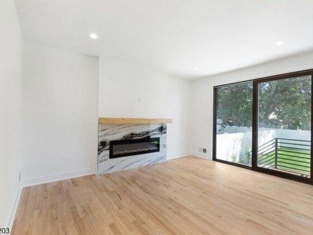 Condo for sale in Passaic, New Jersey