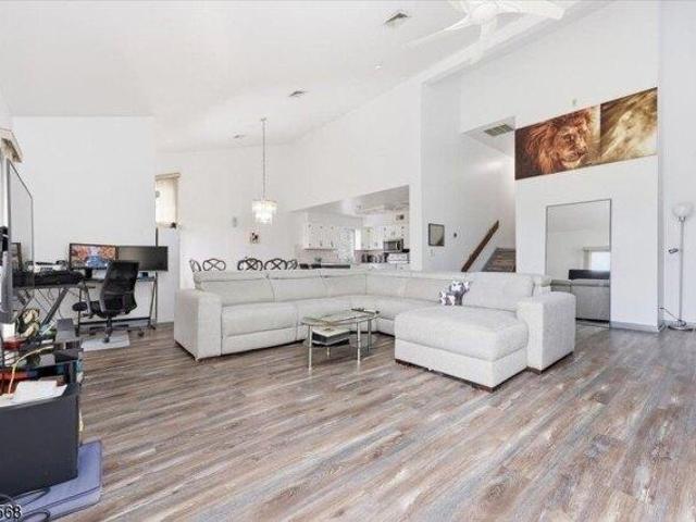 Condo for sale in Passaic, New Jersey