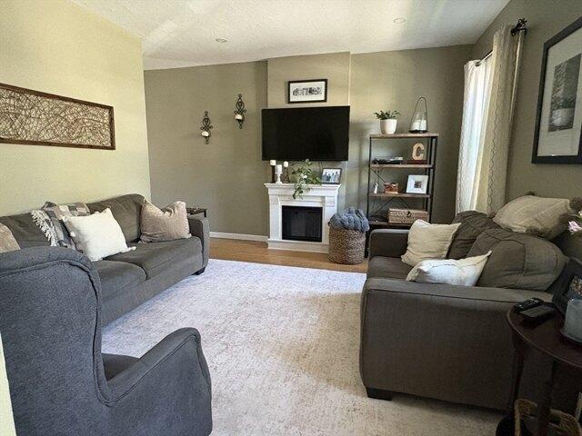 Condo for sale in Clinton, Massachusetts