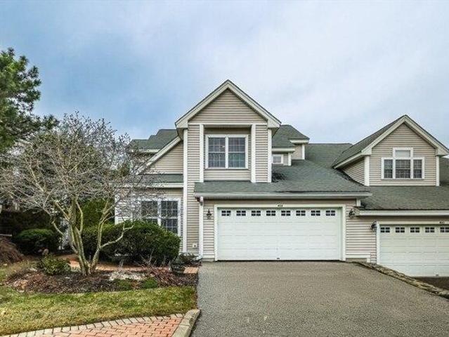 Condo for sale in Clinton, Massachusetts