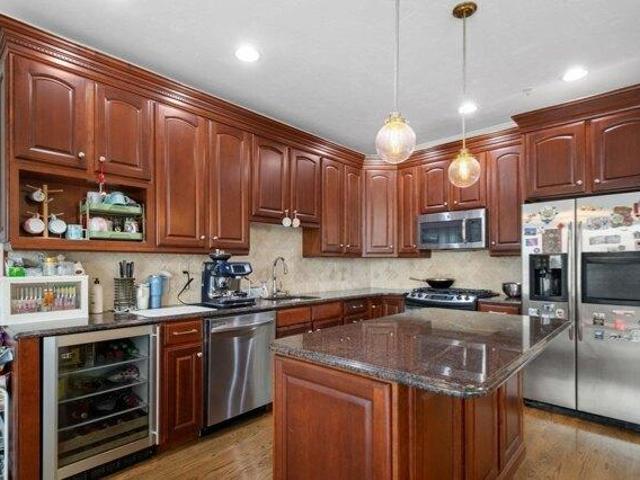 Condo for sale in Clinton, Worcester County